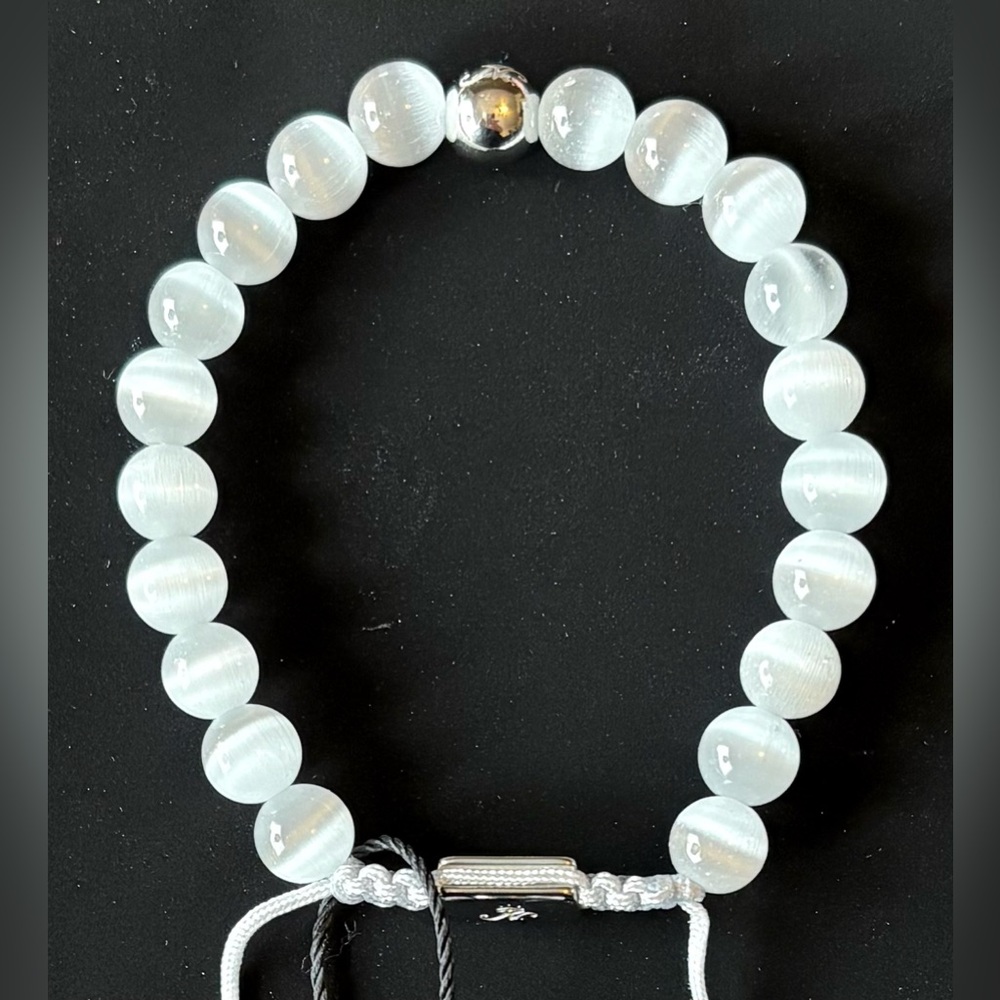 🤍🤍NOGU White Cheshire Macrame Bracelet